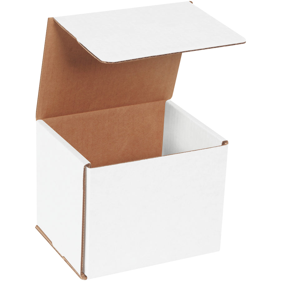 Ship small items with confidence using these ECT-32-B white corrugated mailers. The one-piece fold-and-tuck design provides double-wall crush resistance on front and sides‚no tape, glue, or staples required. Bundle of 50 reduces per-unit costs and assembly time.