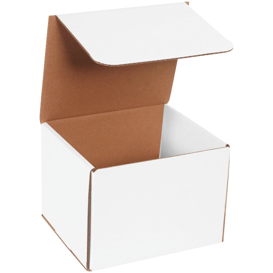 ECT-32-B white corrugated mailers deliver crush-resistant protection in a lightweight one-piece design–perfect for cost-conscious fulfillment operations shipping small items. These 8x7x6 fold-and-tuck mailers require no tape, glue, or staples, assembling in seconds. Order by the bundle of 50 and optimize your shipping costs per unit.