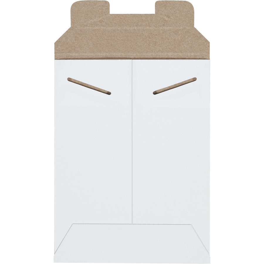 Heavy-duty 6 x 8" white chipboard mailers with tab lock closure deliver professional protection without the weight penalty. Built from .028 chipboard for puncture resistance, these stayflats require no additional stiffeners and ship at a lower postage cost. Sold as a case of 100.