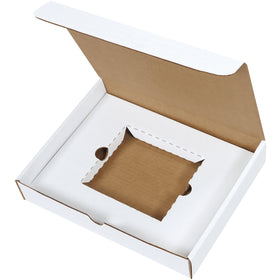 Professional white corrugated CD literature mailers (11 1/8" x 8 3/4" x 2") with integrated insert to secure CDs and accommodate up to 1" of documents. ECT-32-B material delivers crush-resistant protection. Folds and tucks with no tape needed‚ships 50 per bundle.