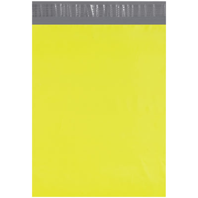 Professional 12x15.5" yellow poly mailers with self-seal closure protect your shipments from moisture, tears, and tampering. 2.5 mil puncture-resistant polyethylene in a case of 100. Silver inner lining accepts labels, stamps, and ink for branded presentation.