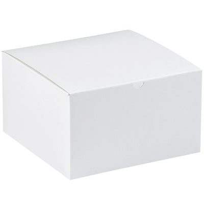 Industrial-grade 9" x 9" x 5.5" white fibreboard gift boxes designed for fast setup and efficient storage. One-piece construction with white exterior and gray interior. Ships and stores flat–case of 50 units maximizes your packaging efficiency.