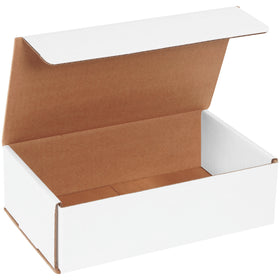 Professional-grade 10x6x3 white corrugated mailers built from durable ECT-32-B material with crush-resistant, double-wall protection on front and sides. One-piece fold-and-tuck design requires no tape, glue, or staples‚assembly takes seconds. Sold in bundles of 50 to maximize freight efficiency and reduce per-unit costs for high-volume shipping operations.