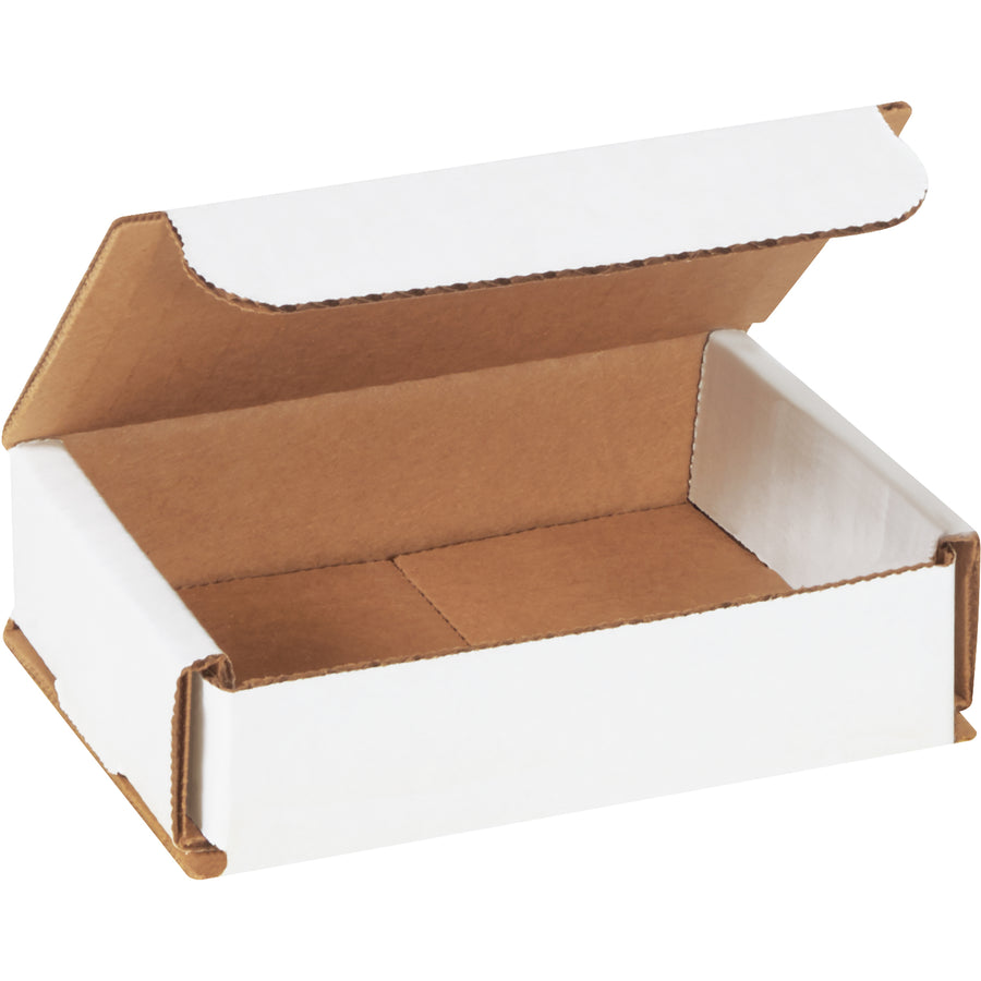 Ship lightweight, fragile items with confidence using these crush-resistant, one-piece white corrugated mailers. ECT-32-B rated for reliable protection with double-wall construction on front and sides. Fold-and-tuck design eliminates tape, glue, and staples–saving labor time and fulfillment costs per box.