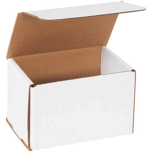 Ship small, lightweight items with confidence using these ECT-32-B white corrugated mailers. One-piece fold-and-tuck design requires no tape, glue, or staples‚assembly takes seconds. Double-wall crush-resistant construction protects contents while reducing dimensional weight charges. 50-box bundle.