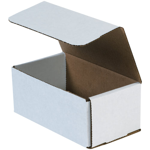Industrial-grade ECT-32-B white corrugated mailers engineered for maximum crush resistance with minimal weight. One-piece fold-and-tuck design ships securely in seconds–no tape or staples required. 50-pack bundle optimizes your fulfillment workflow and reduces packaging costs.
