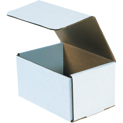 Ship small, fragile items with confidence using these ECT-32-B white corrugated mailers. One-piece fold-and-tuck design requires no tape, glue, or staples‚assembly takes seconds. Double-wall crush-resistant construction protects contents while reducing freight weight and postage costs. 50-pack bundle.