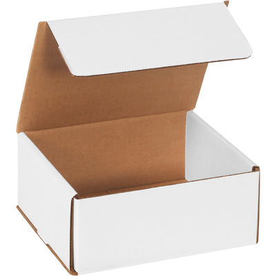 ECT-32-B white corrugated mailers deliver crush-resistant protection in a convenient fold-and-tuck design‚no tape, glue, or staples required. These 7x6x3" one-piece mailers feature double-wall construction on front and sides, ideal for small to lightweight items. Bundle of 50 mailers reduces assembly time and shipping costs.