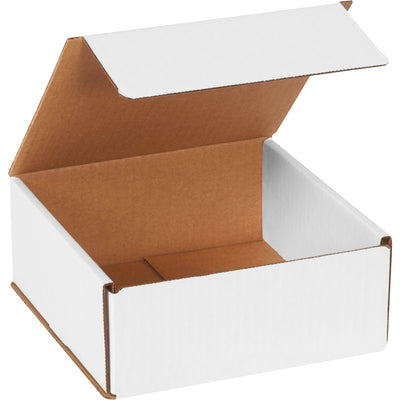 ECT-32-B white corrugated mailers deliver crush resistance with zero assembly time‚fold and tuck in seconds, no tape or glue required. 7x7x3" dimensions fit small parcels perfectly while double-wall construction protects fragile items. Pack of 50 reduces per-unit cost and freight spend.