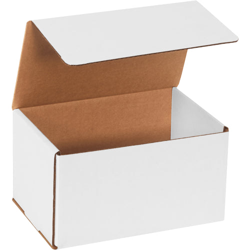 Ship small items with confidence using these ECT-32-B white corrugated mailers in 9x6x5 dimensions. One-piece fold-and-tuck construction delivers double-wall crush resistance on front and sides‚no tape, glue, or staples required. 50-pack bundle reduces labor and cuts postage costs on lightweight shipments.