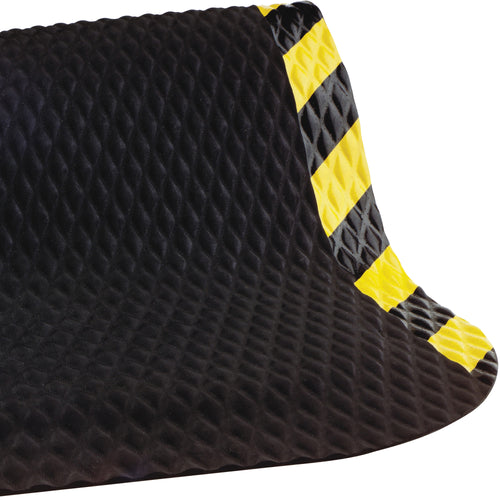 Reduce worker fatigue with Hog Heaven‚Ñ¢ 6' x 4' nitrile rubber floor mats engineered for industrial environments. Oil and chemical-resistant nitrile surface with flexible beveled borders protects knees and backs while withstanding harsh warehouse, manufacturing, and entryway conditions. Sold as single mat for easy ordering and deployment.