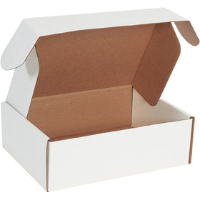 Professional white deluxe literature mailers with self-sealing front locking tabs and protective side flaps for maximum crush resistance. Features strong ECT-32-B corrugated construction‚assembles in seconds without tape, glue, or staples. Sold as a bundle of 50 ready-to-ship mailers.