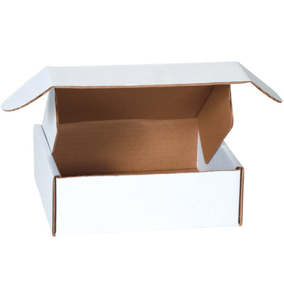 Protect your documents with Packrift's premium 8x8x2.75" white deluxe literature mailers. Built from ECT-32-B corrugated with protective side flaps and front locking tabs for maximum crush resistance. No tape, glue, or staples required‚assembles in seconds. Sold as a bundle of 50.