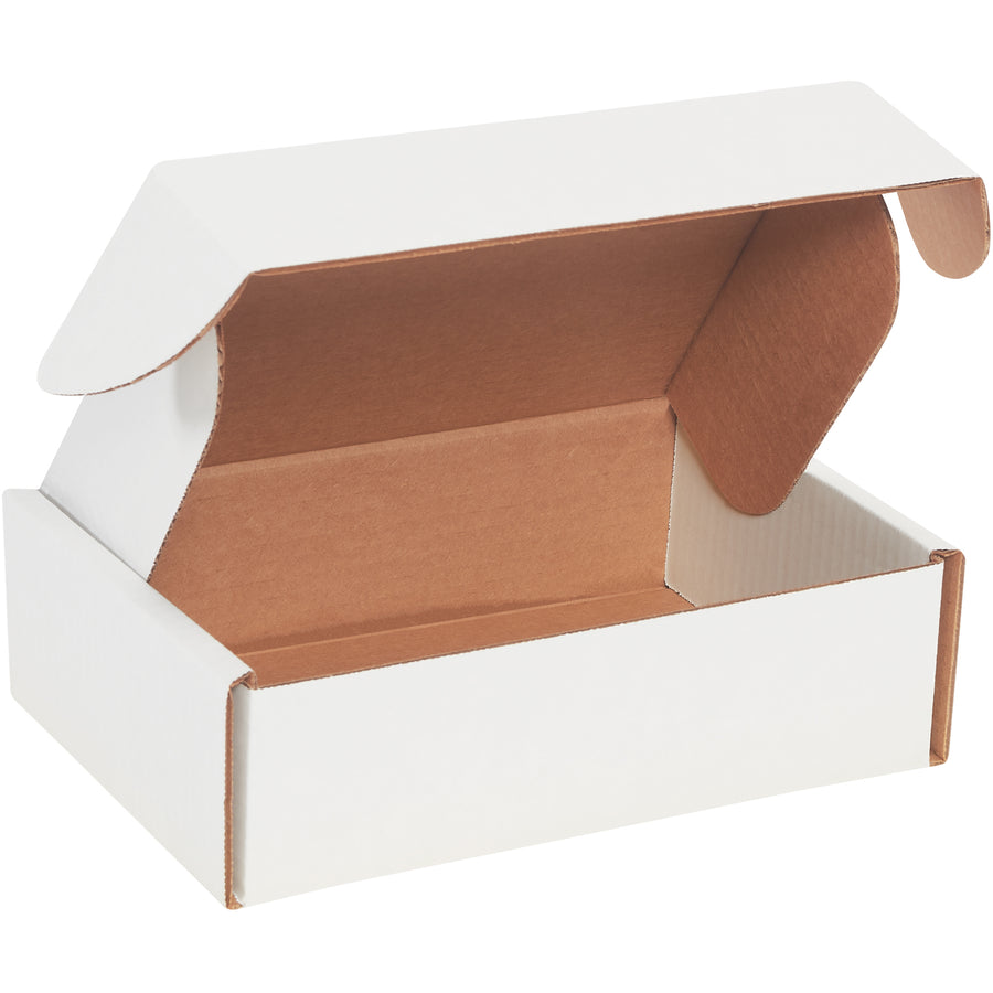 Protect high-value documents with these crush-resistant white corrugated mailers. ECT-32-B construction with front locking tabs and protective side flaps ensures professional delivery every time. Assembles in seconds without tape, glue, or staples‚50-piece bundle ready to ship.