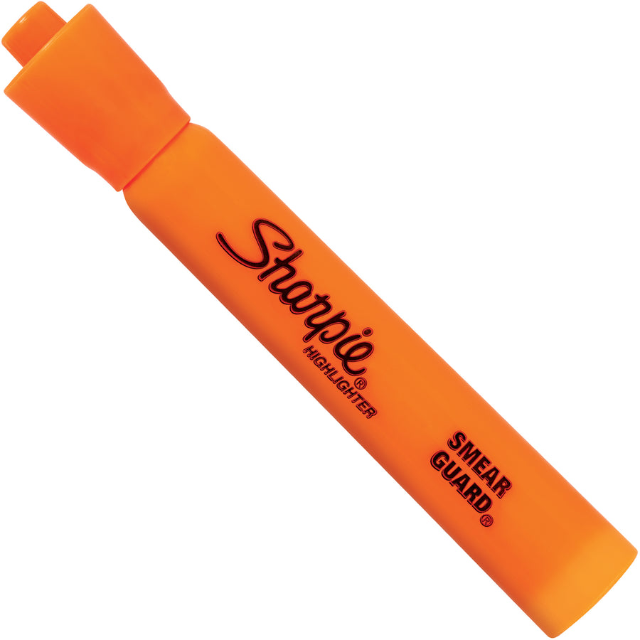 Fluorescent orange highlighters with AP certified non-toxic, quick-drying ink that resists smearing on inkjet and ballpoint inks. Chisel tip glides smoothly across wide and narrow text. Shipped as case of 12 for your warehouse and shipping room supplies.