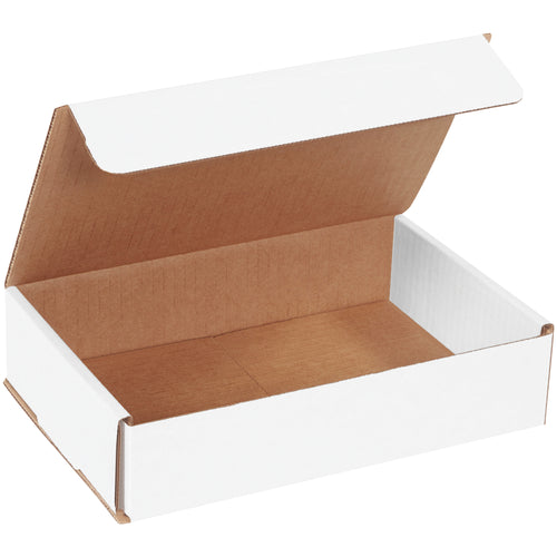 Ship small items safely with these ECT-32-B white corrugated mailers featuring crush-resistant, one-piece fold-and-tuck design. Each 9x6x2 mailer assembles in seconds‚no tape, glue, or staples required. Bundle of 50 reduces per-unit cost and labor while providing double-wall protection on front and sides.