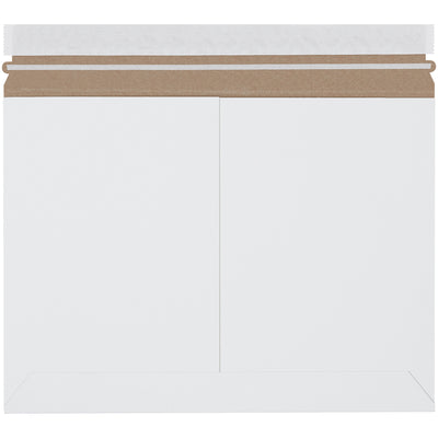 Professional white side loading stayflat mailers engineered for e-commerce brands shipping documents and photos. .028 chipboard construction with peel-and-seal closure and pull-tab tear strip for effortless opening. Lightweight design reduces postage costs without sacrificing protection‚100 per case.