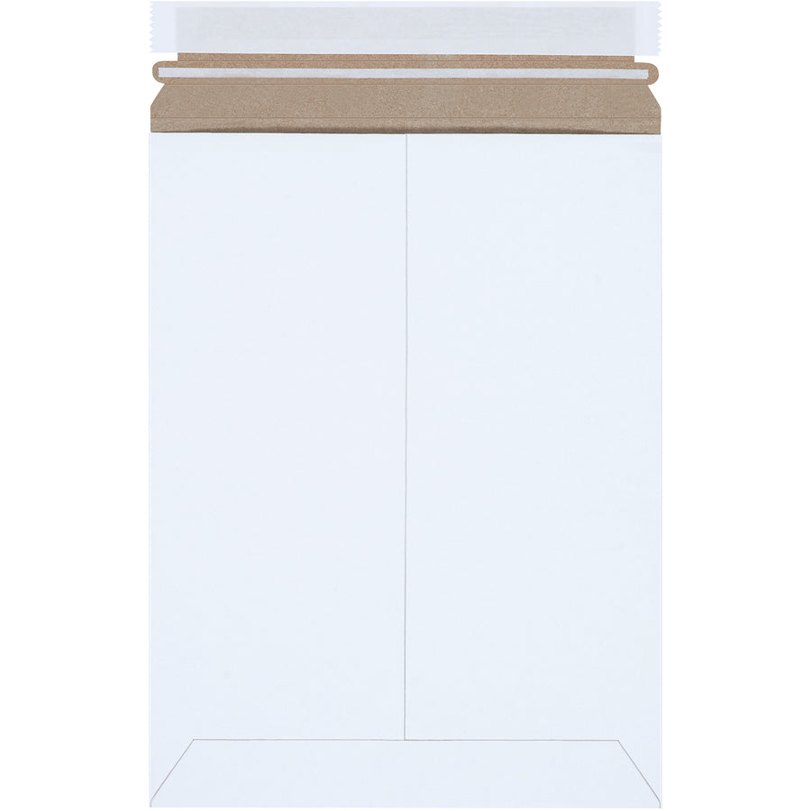 Protect documents and photos with Packrift's 9 x 11.5" white chipboard self-seal mailers. Manufactured from lightweight .020 chipboard with peel-and-seal closure and integrated tear strip for professional presentation. No additional stiffeners needed‚sold by the case of 100.