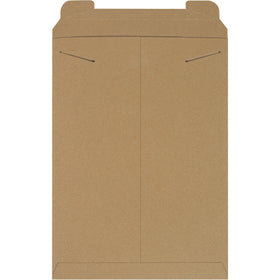 Protect high-value shipments with 18 x 13" kraft stayflat mailers engineered for e-commerce brands. .036 chipboard construction with tab lock closure delivers puncture resistance without added stiffeners. Lightweight design reduces postage costs–100 mailers per case.