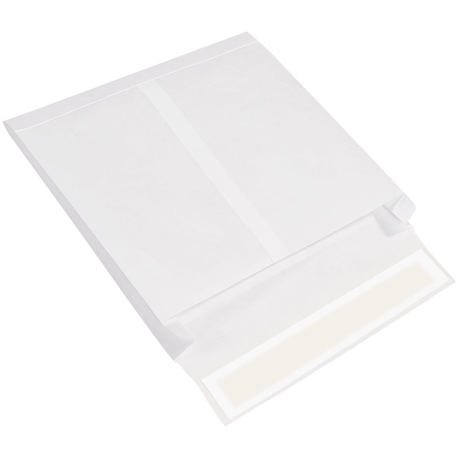 Protect your shipments with 10x13x2 expandable Tyvek envelopes featuring self-adhesive closure and superior puncture, tear, and moisture resistance. Constructed from durable 18 lb. olefin material‚10 times stronger than paper alternatives. Order by the case: 100 envelopes per case.