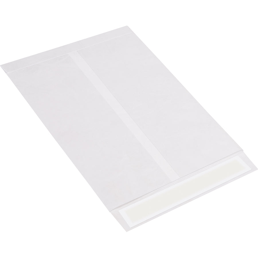 Ship with confidence using these 9x12 white Tyvek self-seal envelopes. Made from durable 14 lb. olefin material‚10 times stronger than standard paper envelopes‚they resist tears, punctures, and moisture while maintaining a professional appearance. Order by the case (100 units) and enjoy wholesale pricing with reliable delivery.